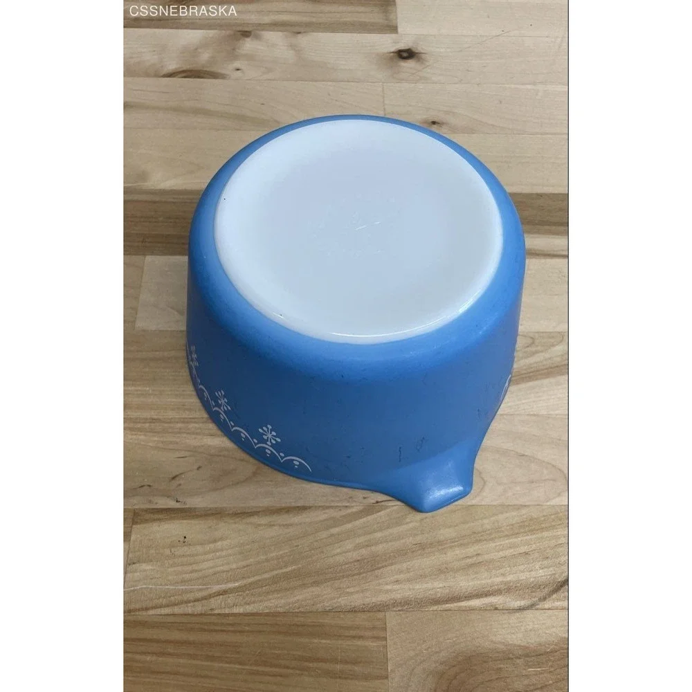 Snowflake Pyrex Blue Vintage 043 1.5 Qt Oval Casserole Dish Bowl No Lid USA